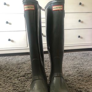 Hunter Rain Boots !